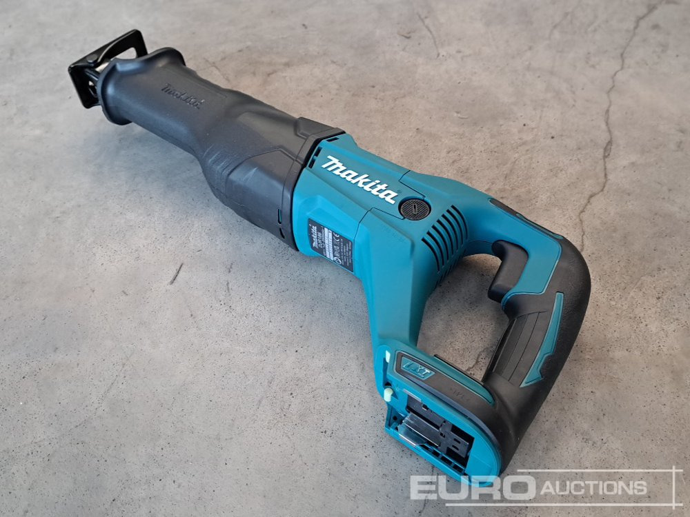 Makita 18 Volt Cordless Recipro Saw with Case - Εξοπλισμός γκαράζ: φωτογραφία 5 Makita 18 Volt Cordless Recipro Saw with Case - Εξοπλισμός γκαράζ: φωτογραφία 5