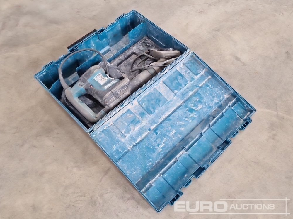 Makita HM0871C 110 Volt Hammer Drill/Breaker - Εξοπλισμού κατασκευών: φωτογραφία 3 Makita HM0871C 110 Volt Hammer Drill/Breaker - Εξοπλισμού κατασκευών: φωτογραφία 3