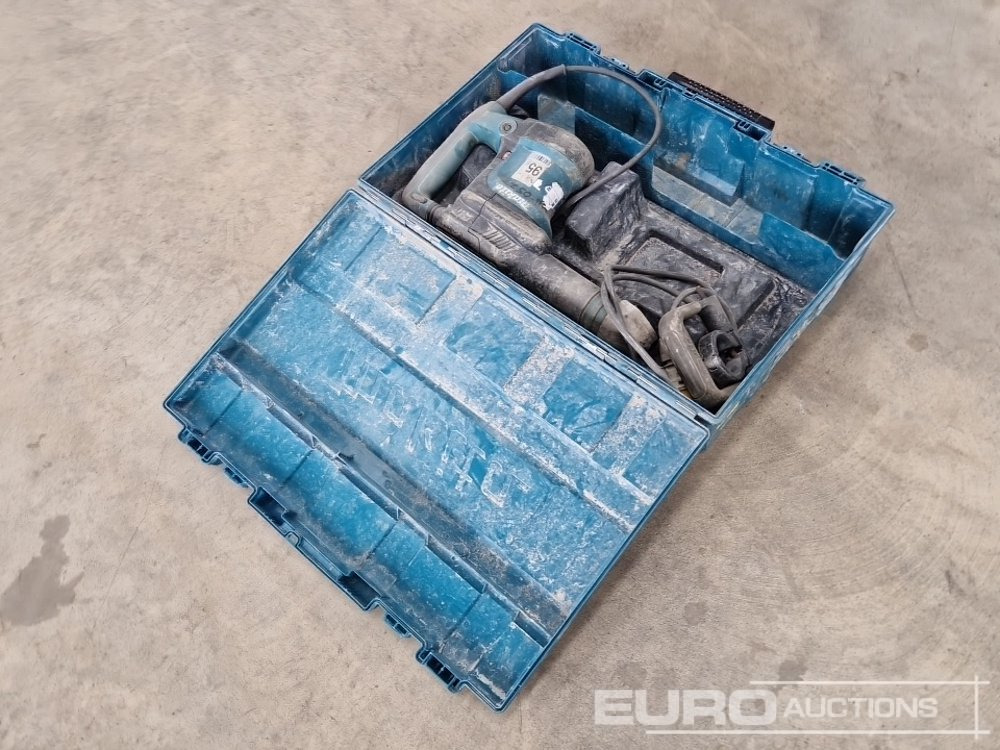 Makita HM0871C 110 Volt Hammer Drill/Breaker - Εξοπλισμού κατασκευών: φωτογραφία 5 Makita HM0871C 110 Volt Hammer Drill/Breaker - Εξοπλισμού κατασκευών: φωτογραφία 5
