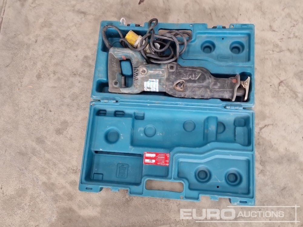 Makita HR3070C 110 Volt Recip Saw - Εξοπλισμού κατασκευών: φωτογραφία 4 Makita HR3070C 110 Volt Recip Saw - Εξοπλισμού κατασκευών: φωτογραφία 4