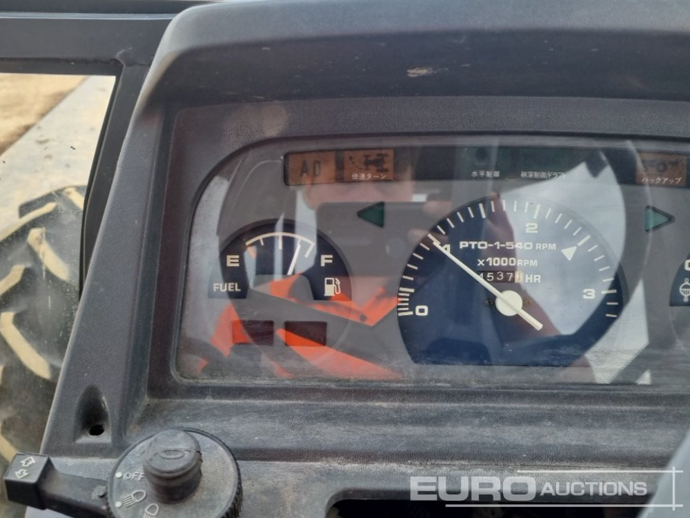 Τρακτέρ New Holland 2300: φωτογραφία 27