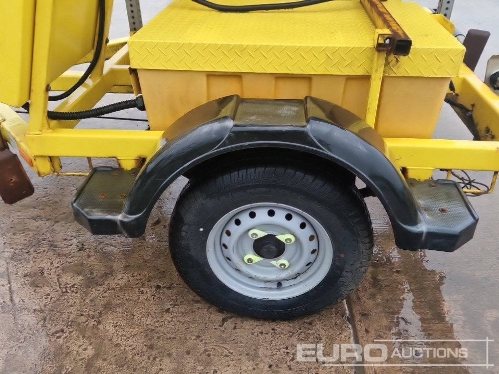 PWS Traffic Message Board - Εξοπλισμού κατασκευών: φωτογραφία 5 PWS Traffic Message Board - Εξοπλισμού κατασκευών: φωτογραφία 5