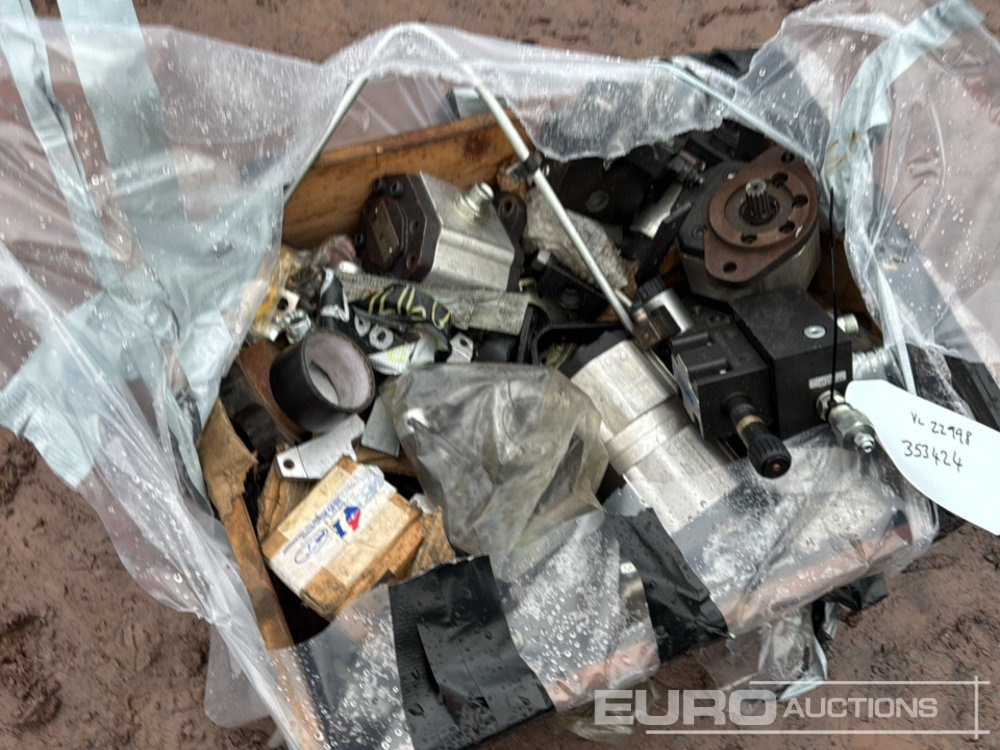 Pallet of Hydraulic Equipment - Υδραυλικό: φωτογραφία 2 Pallet of Hydraulic Equipment - Υδραυλικό: φωτογραφία 2