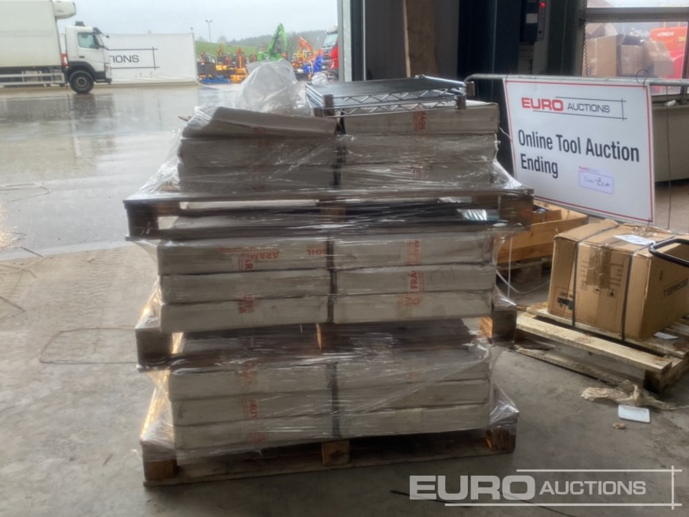 Pallet of Metal Shelving - Εξοπλισμού κατασκευών: φωτογραφία 1 Pallet of Metal Shelving - Εξοπλισμού κατασκευών: φωτογραφία 1