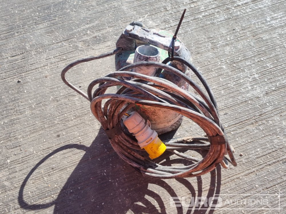 Αντλία νερού Petrol 2" Water Pump, 240Volt Submersible Water Pump: φωτογραφία 10