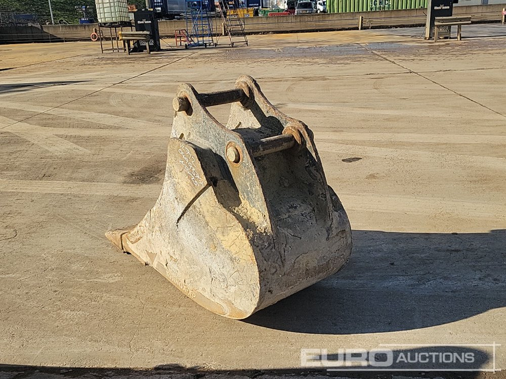 Rhinox 24" Digging Bucket 65mm Pin to suit 13 Ton Excavator - Κουβάς: φωτογραφία 5 Rhinox 24" Digging Bucket 65mm Pin to suit 13 Ton Excavator - Κουβάς: φωτογραφία 5