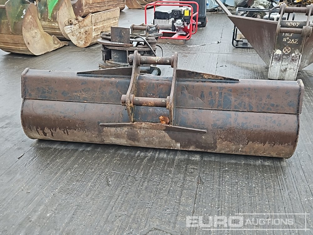 Rhinox 72" Ditching Bucket 50mm Pin to suit 6-8 Ton Excavator - Κουβάς: φωτογραφία 4 Rhinox 72" Ditching Bucket 50mm Pin to suit 6-8 Ton Excavator - Κουβάς: φωτογραφία 4