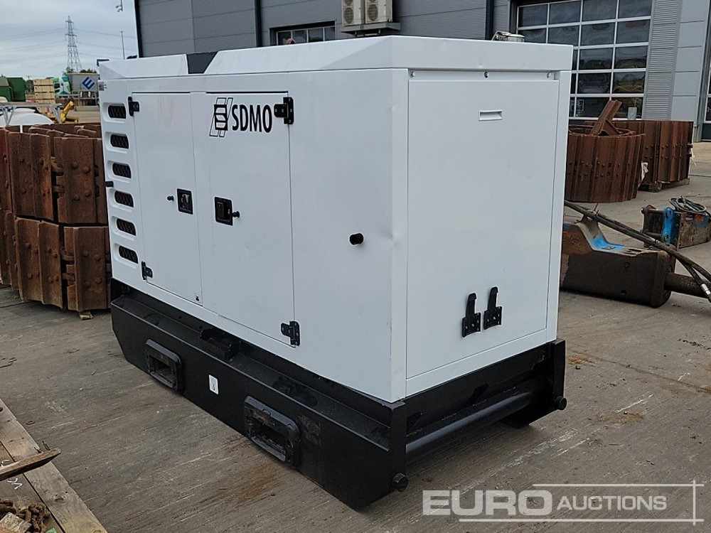 SDMO 60kVA Generator, John Deere Engine - Βιομηχανική γεννήτρια: φωτογραφία 3 SDMO 60kVA Generator, John Deere Engine - Βιομηχανική γεννήτρια: φωτογραφία 3