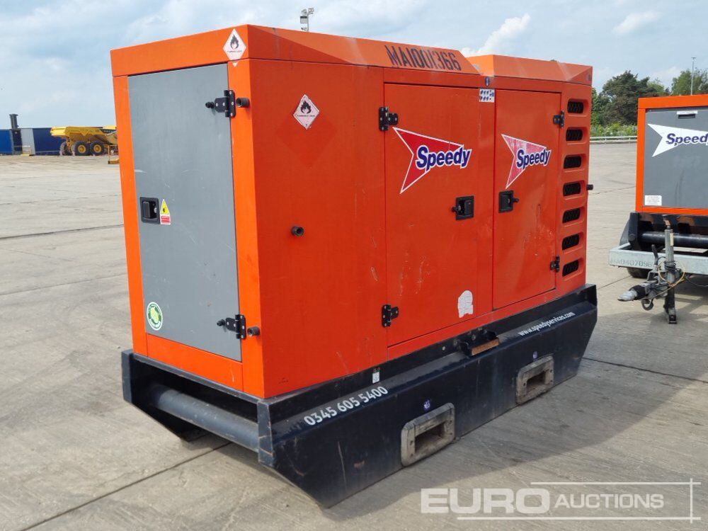 SDMO R110 - Βιομηχανική γεννήτρια: φωτογραφία 5 SDMO R110 - Βιομηχανική γεννήτρια: φωτογραφία 5