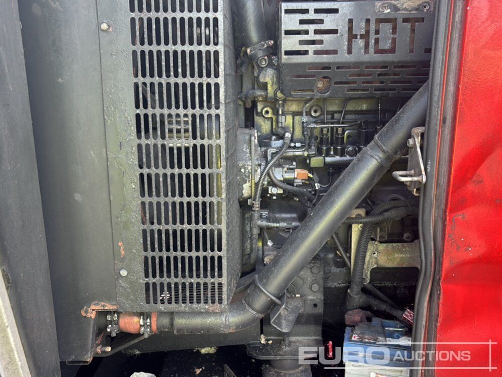 Βιομηχανική γεννήτρια SDMO R110: φωτογραφία 19 Βιομηχανική γεννήτρια SDMO R110: φωτογραφία 19