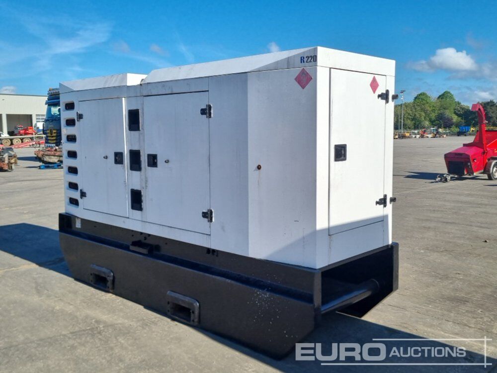SDMO R220 - Βιομηχανική γεννήτρια: φωτογραφία 3 SDMO R220 - Βιομηχανική γεννήτρια: φωτογραφία 3