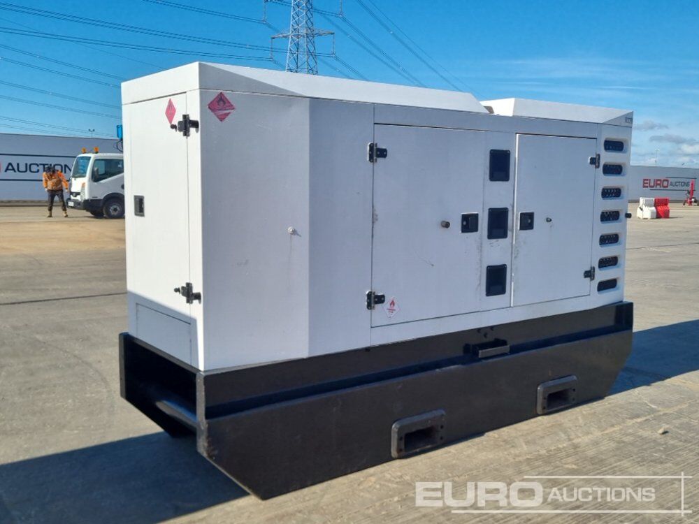 SDMO R220 - Βιομηχανική γεννήτρια: φωτογραφία 5 SDMO R220 - Βιομηχανική γεννήτρια: φωτογραφία 5