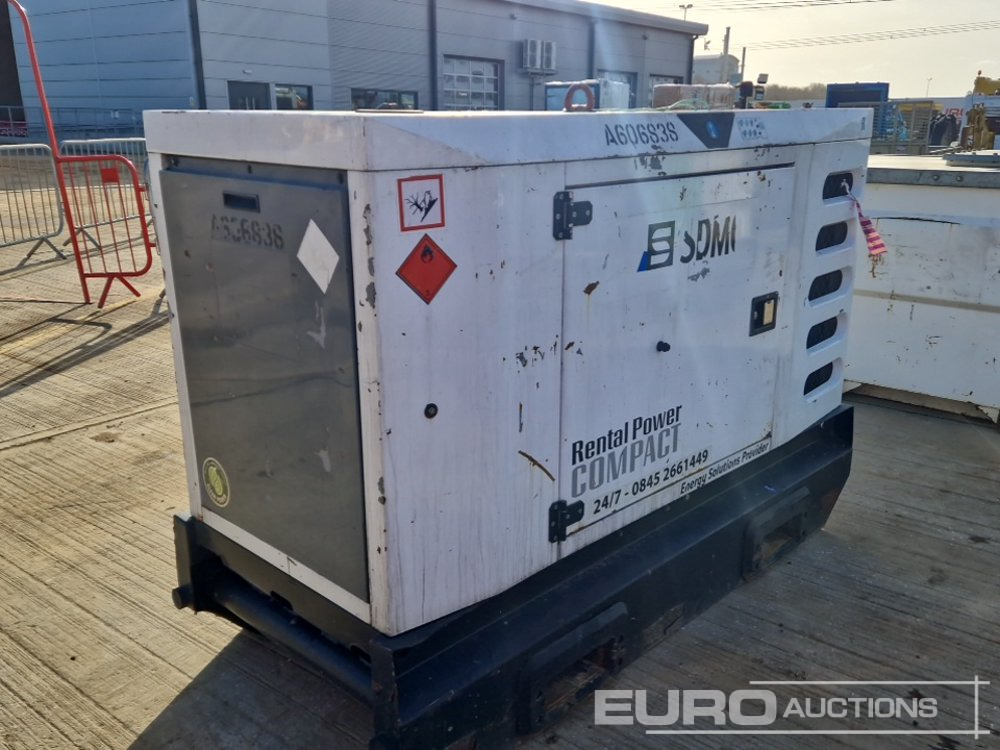 SDMO R33 - Βιομηχανική γεννήτρια: φωτογραφία 5 SDMO R33 - Βιομηχανική γεννήτρια: φωτογραφία 5