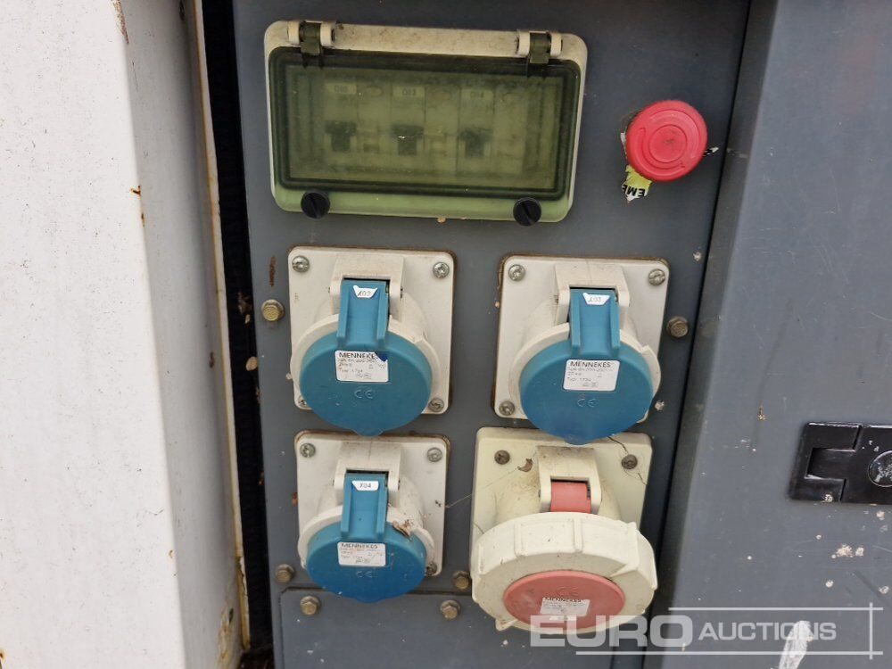 Βιομηχανική γεννήτρια SDMO R44C3: φωτογραφία 22 Βιομηχανική γεννήτρια SDMO R44C3: φωτογραφία 22