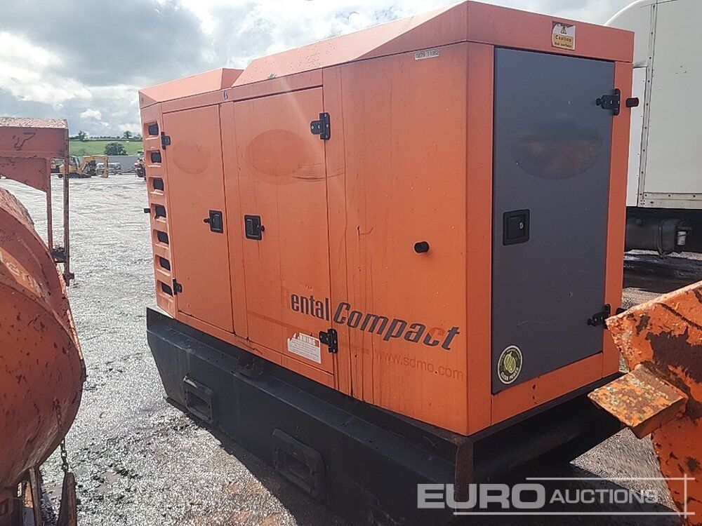 SDMO R90 - Βιομηχανική γεννήτρια: φωτογραφία 4 SDMO R90 - Βιομηχανική γεννήτρια: φωτογραφία 4