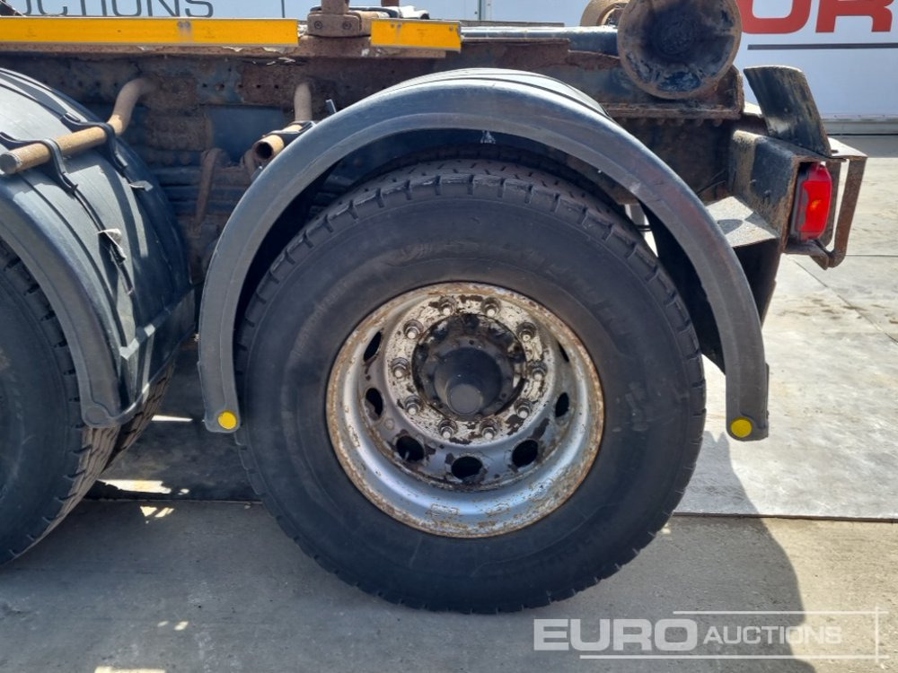 Φορτηγό φόρτωσης γάντζου Scania P360: φωτογραφία 12