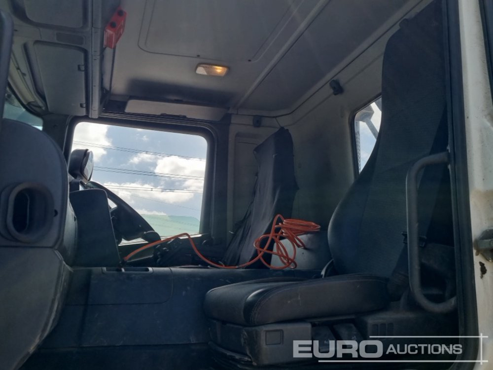 Φορτηγό φόρτωσης γάντζου Scania P360: φωτογραφία 33