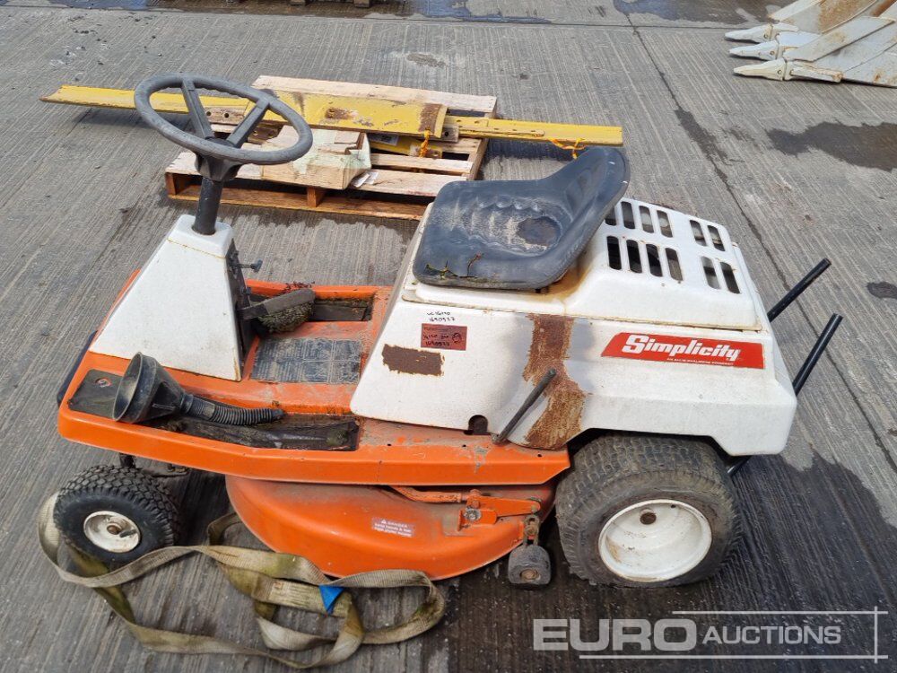 Simplicity Ride On Lawnmower - Χλοοκοπτικό: φωτογραφία 2 Simplicity Ride On Lawnmower - Χλοοκοπτικό: φωτογραφία 2