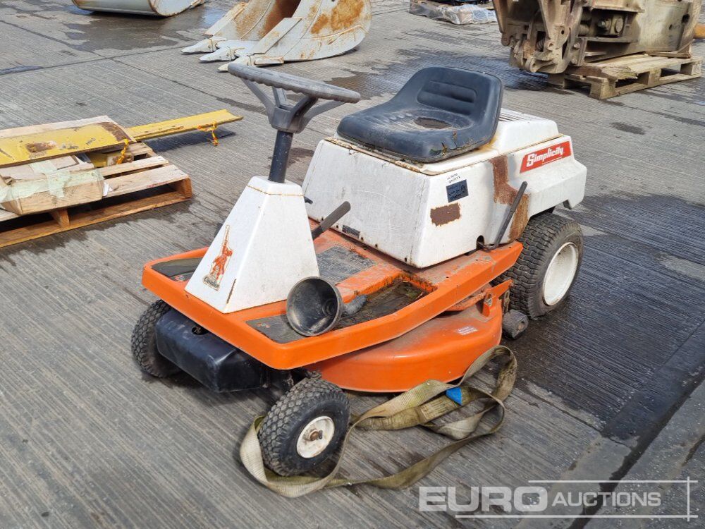 Simplicity Ride On Lawnmower - Χλοοκοπτικό: φωτογραφία 1 Simplicity Ride On Lawnmower - Χλοοκοπτικό: φωτογραφία 1