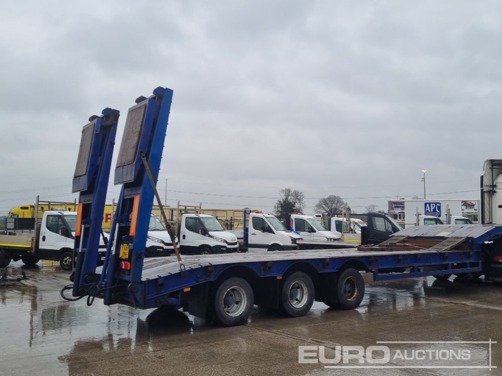 Tirsan Tri Axle Step Frame Low Loader Trailer, Neck Ramps, Out Riggers, Hydraulic Flip Toe Ramps - Επικαθήμενο με χαμηλό δάπεδο: φωτογραφία 5 Tirsan Tri Axle Step Frame Low Loader Trailer, Neck Ramps, Out Riggers, Hydraulic Flip Toe Ramps - Επικαθήμενο με χαμηλό δάπεδο: φωτογραφία 5