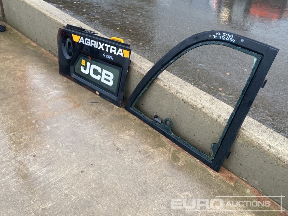 Top Window Frame & Bottom Door to suit JCB Telehandler - Ανταλλακτικό: φωτογραφία 3 Top Window Frame & Bottom Door to suit JCB Telehandler - Ανταλλακτικό: φωτογραφία 3