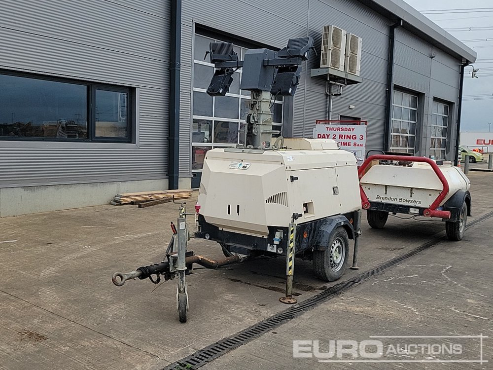 Towerlight VT-Hybrid - Πύργος φωτισμού: φωτογραφία 1 Towerlight VT-Hybrid - Πύργος φωτισμού: φωτογραφία 1