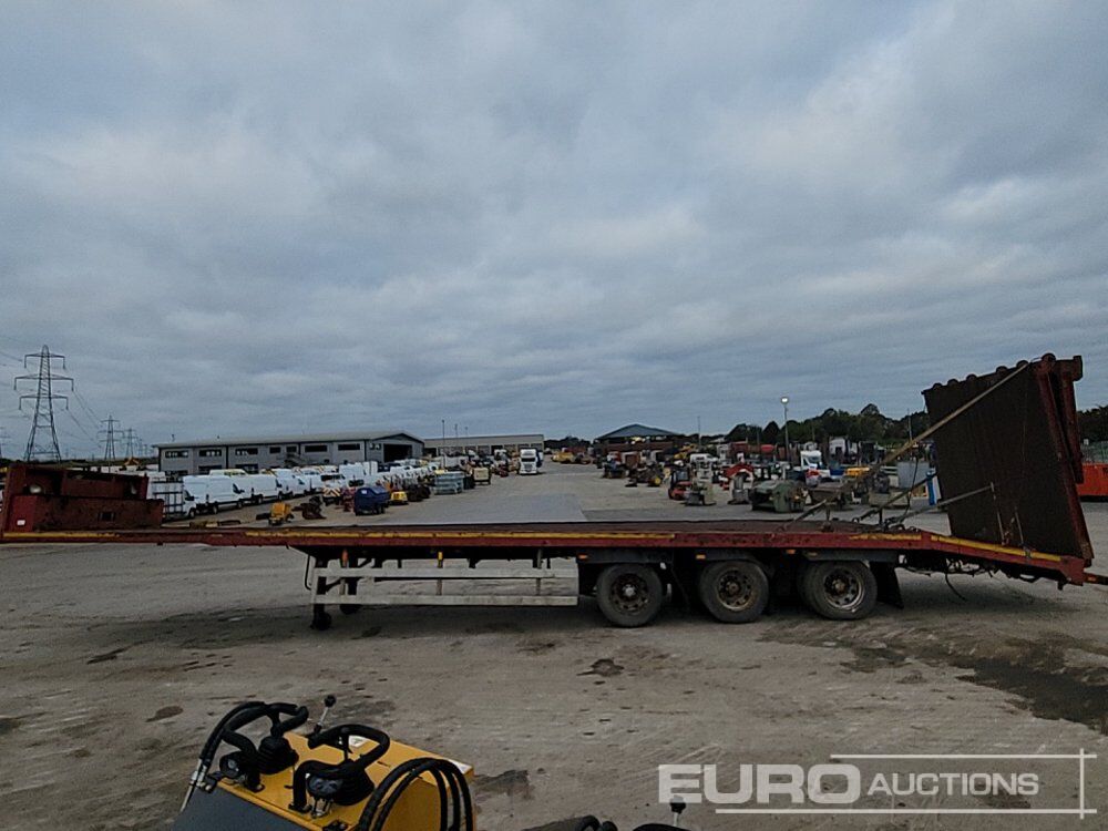Tri Axle Low Loader Trailer, Winch, Hydraulic Ramp (Rear Axle Dragging) (Cannot Be Reconsigned) - Επικαθήμενο με χαμηλό δάπεδο: φωτογραφία 2 Tri Axle Low Loader Trailer, Winch, Hydraulic Ramp (Rear Axle Dragging) (Cannot Be Reconsigned) - Επικαθήμενο με χαμηλό δάπεδο: φωτογραφία 2