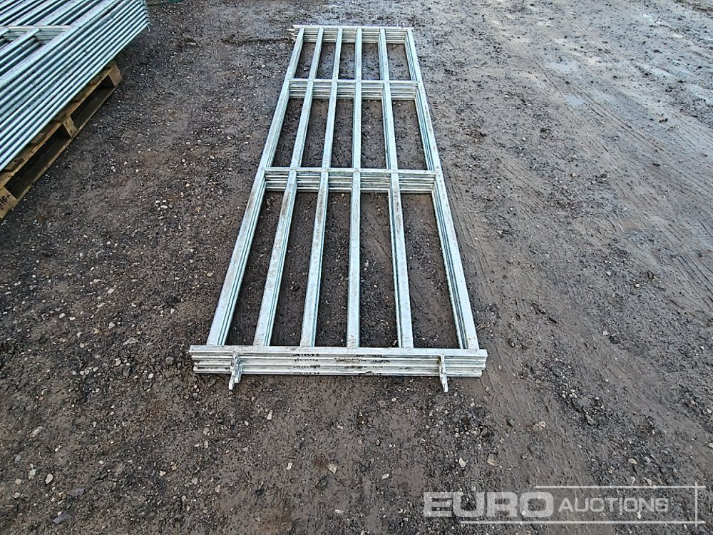Unused 10' Galvanised Calf Hurdle (4 of) - Γεωργικά μηχανήματα: φωτογραφία 4 Unused 10' Galvanised Calf Hurdle (4 of) - Γεωργικά μηχανήματα: φωτογραφία 4