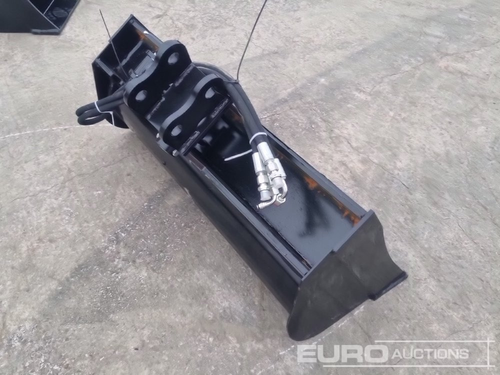 Unused 2025 Captok 32" Hydraulic Tilting Bucket 25mm Pin to suit Mini Excavator - Κουβάς: φωτογραφία 5 Unused 2025 Captok 32" Hydraulic Tilting Bucket 25mm Pin to suit Mini Excavator - Κουβάς: φωτογραφία 5