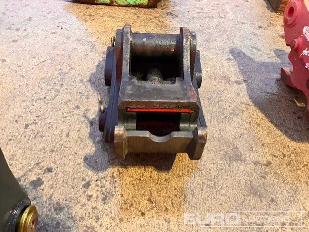 Unused CAT Hydraulic Double Lock QH 50mm Pin to suit 6-8 Ton Excavator - Ταχυσύνδεσμος: φωτογραφία 4 Unused CAT Hydraulic Double Lock QH 50mm Pin to suit 6-8 Ton Excavator - Ταχυσύνδεσμος: φωτογραφία 4