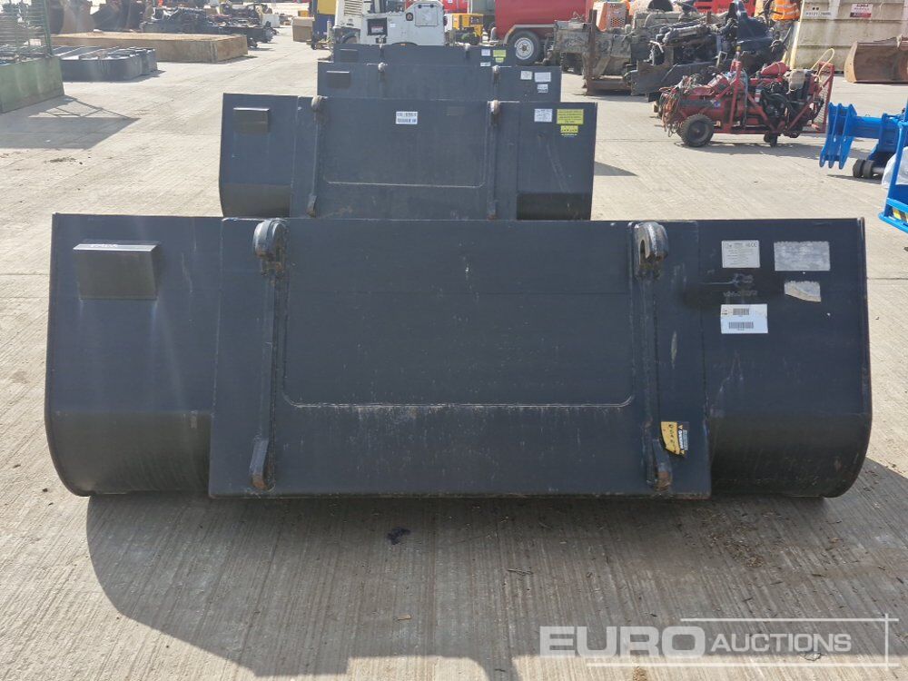 Unused Rhinox 90" Loading Bucket to suit Telehandler - Κουβάς: φωτογραφία 4 Unused Rhinox 90" Loading Bucket to suit Telehandler - Κουβάς: φωτογραφία 4