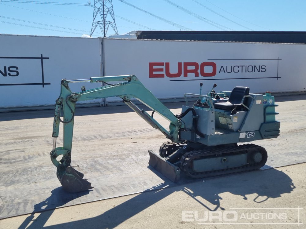 Yanmar B12-2 - Μίνι εκσκαφέας: φωτογραφία 1 Yanmar B12-2 - Μίνι εκσκαφέας: φωτογραφία 1