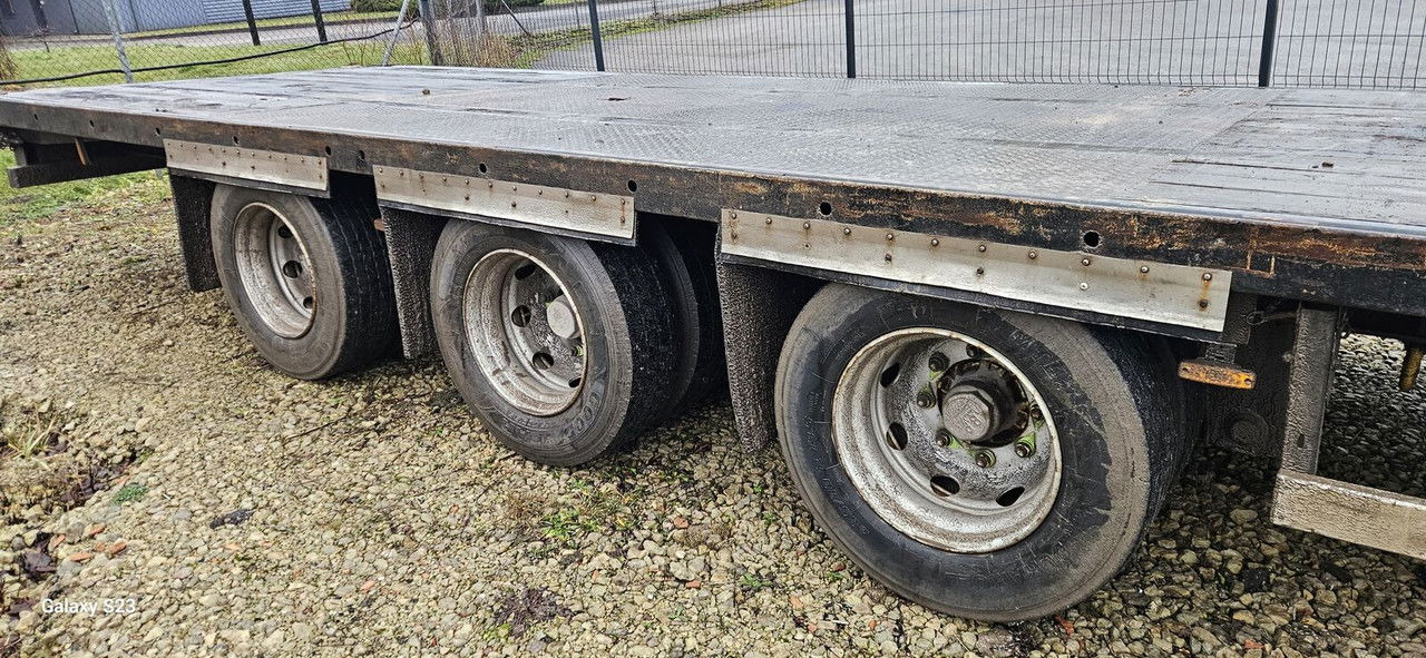 Diversen Don-Bur - Επικαθήμενο με χαμηλό δάπεδο: φωτογραφία 4 Diversen Don-Bur - Επικαθήμενο με χαμηλό δάπεδο: φωτογραφία 4