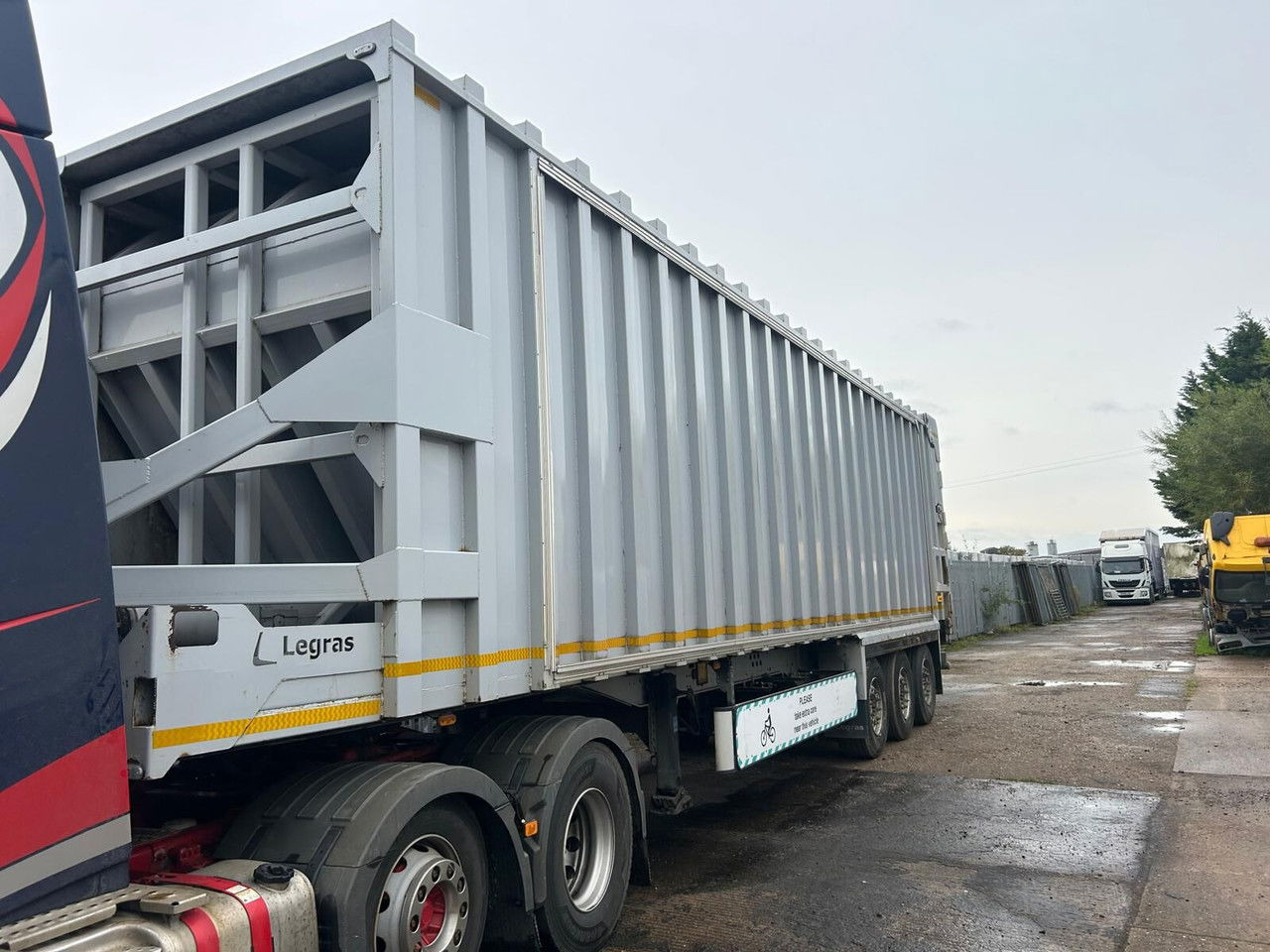 Legras - Επικαθήμενο μεταφορική βουτσάς: φωτογραφία 2 Legras - Επικαθήμενο μεταφορική βουτσάς: φωτογραφία 2