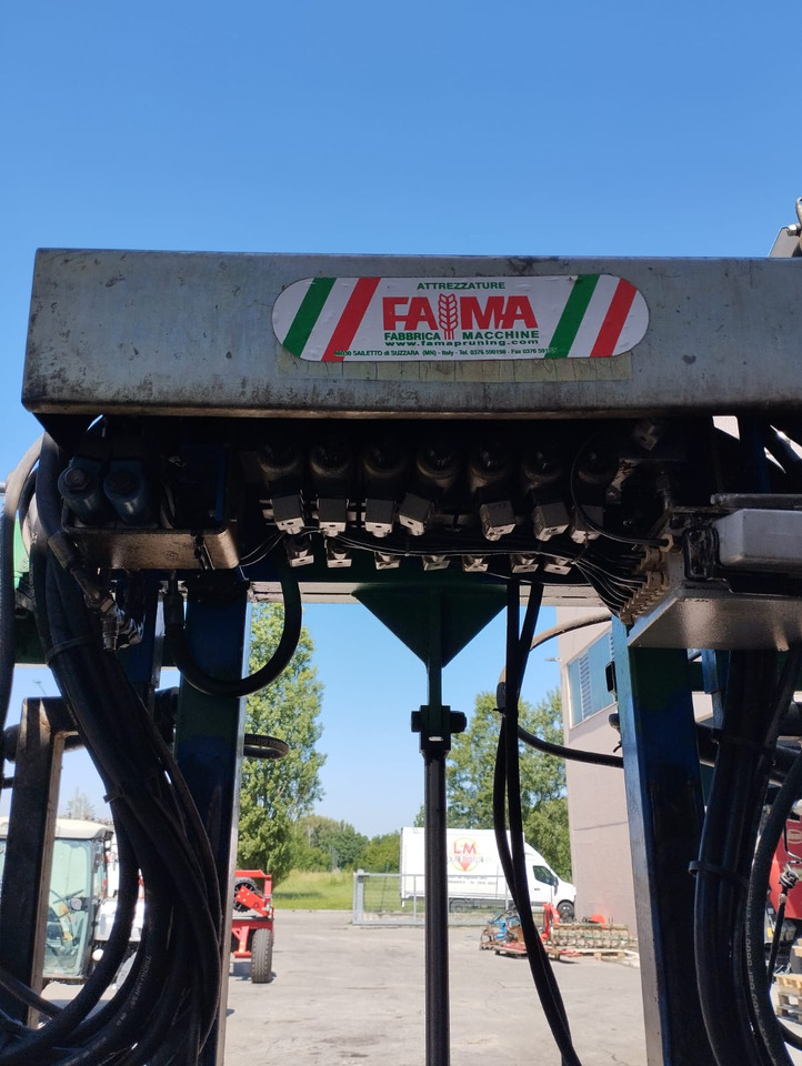 Cimatrice usata doppia VBC - Καταστροφέας: φωτογραφία 3 Cimatrice usata doppia VBC - Καταστροφέας: φωτογραφία 3