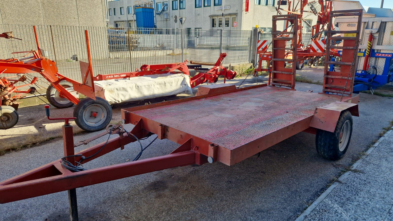 Rimorchio usato omologato 50 q.li - Ρυμούλκα με χαμηλό δάπεδο: φωτογραφία 3 Rimorchio usato omologato 50 q.li - Ρυμούλκα με χαμηλό δάπεδο: φωτογραφία 3