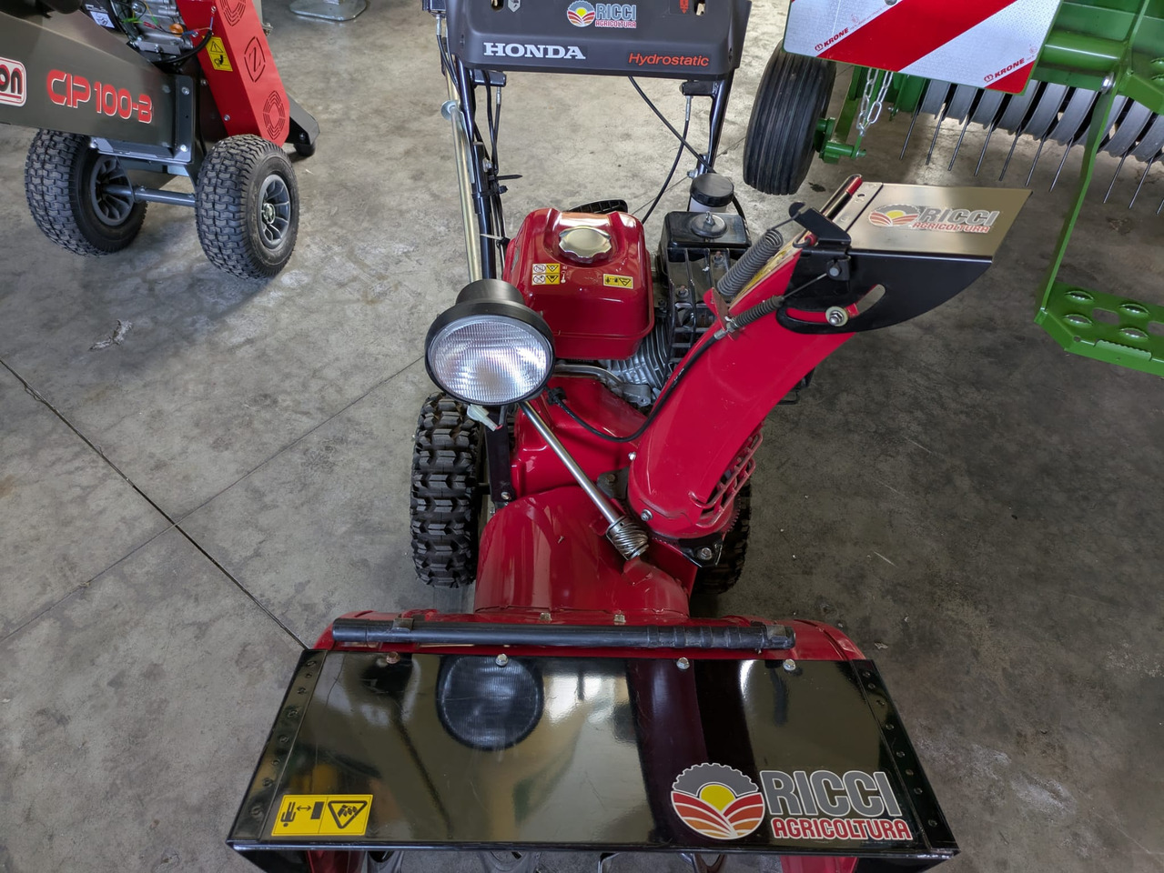 Turbina spazzaneve usata Honda HSS 760 - Μηχανήματα κήπου: φωτογραφία 5 Turbina spazzaneve usata Honda HSS 760 - Μηχανήματα κήπου: φωτογραφία 5