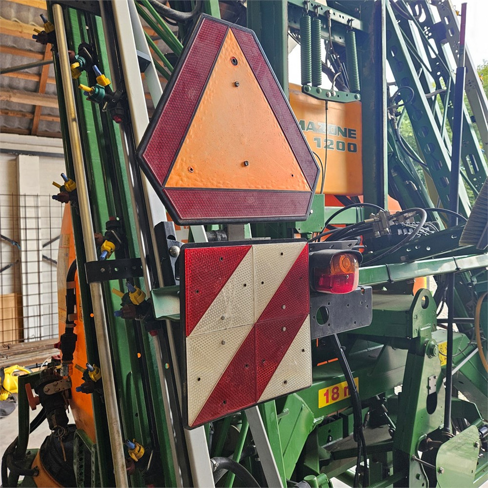 Ψεκαστικό Amazone UF1200: φωτογραφία 18