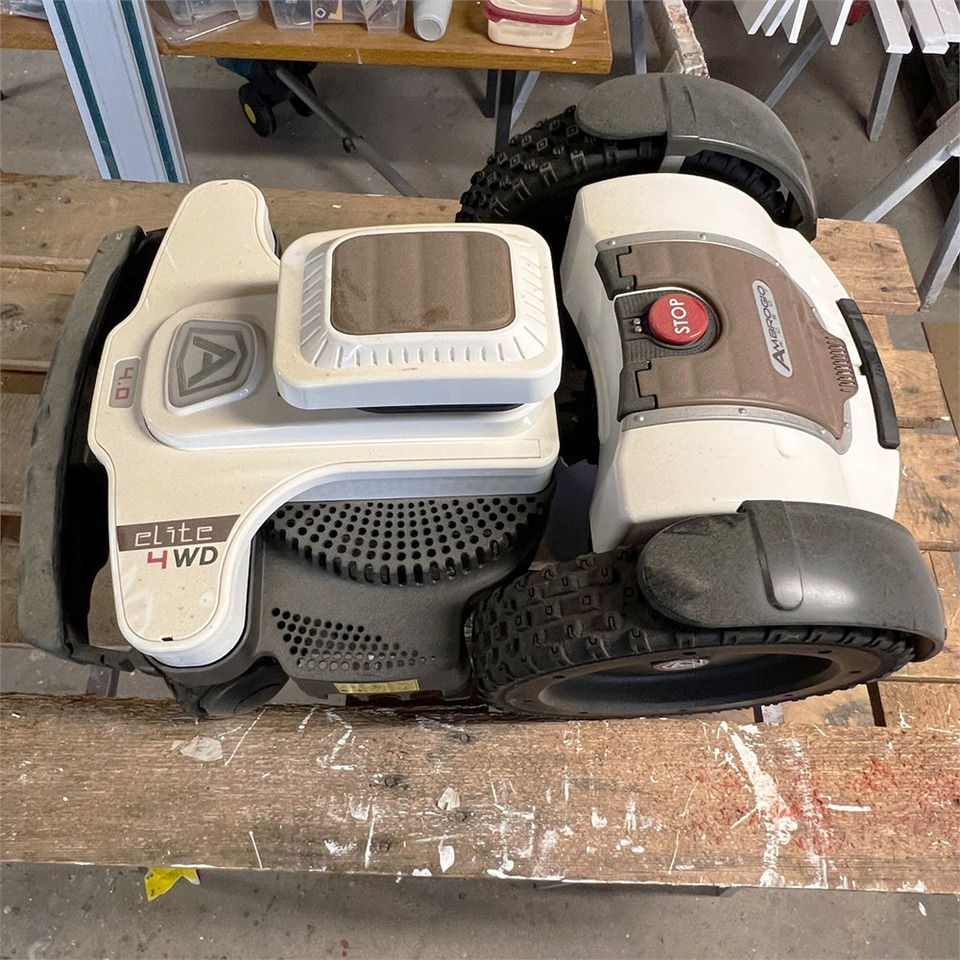 Ambrogio 4.0 Elite Premium - Χλοοκοπτικό: φωτογραφία 2 Ambrogio 4.0 Elite Premium - Χλοοκοπτικό: φωτογραφία 2