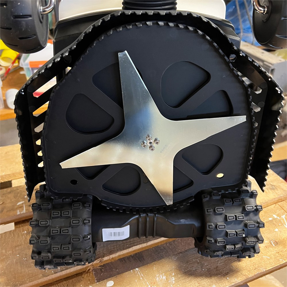 Ambrogio 4.36 Elite Ultra - Χλοοκοπτικό: φωτογραφία 2 Ambrogio 4.36 Elite Ultra - Χλοοκοπτικό: φωτογραφία 2