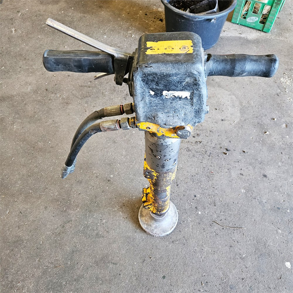 Atlas Copco LP 13-30 P - Εξοπλισμού κατασκευών: φωτογραφία 1 Atlas Copco LP 13-30 P - Εξοπλισμού κατασκευών: φωτογραφία 1