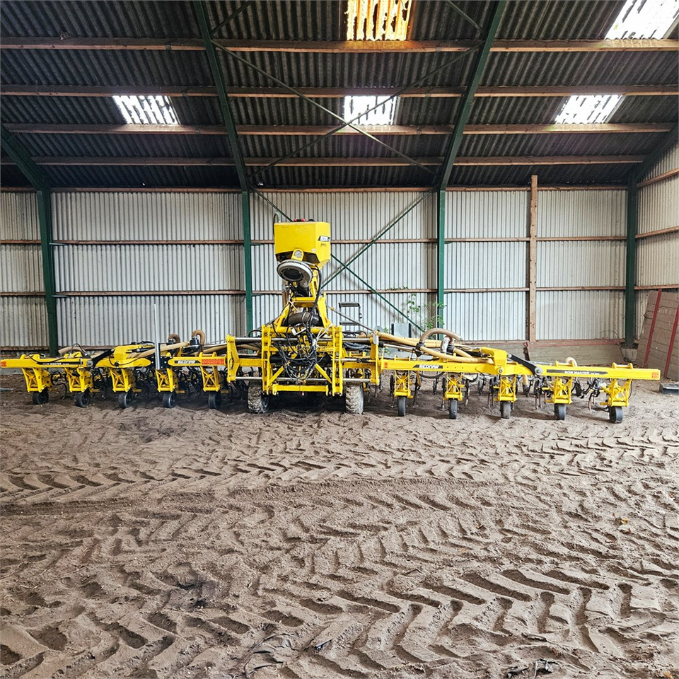 Bednar RN 9600 12 rk - Μηχανήματα σποράς: φωτογραφία 2 Bednar RN 9600 12 rk - Μηχανήματα σποράς: φωτογραφία 2