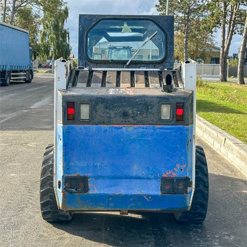 Bobcat 753 - Φορτωτής πλάγιας ολίσθησης: φωτογραφία 5 Bobcat 753 - Φορτωτής πλάγιας ολίσθησης: φωτογραφία 5