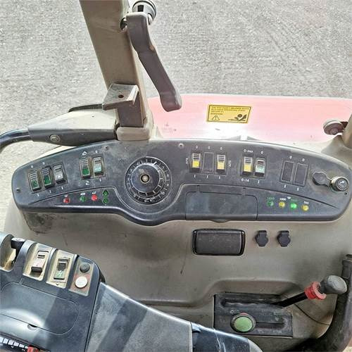 Τρακτέρ CASE IH CVX 150: φωτογραφία 12