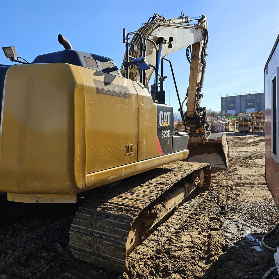 Ερπυστριοφόρος εκσκαφέας Caterpillar 323 EL: φωτογραφία 6