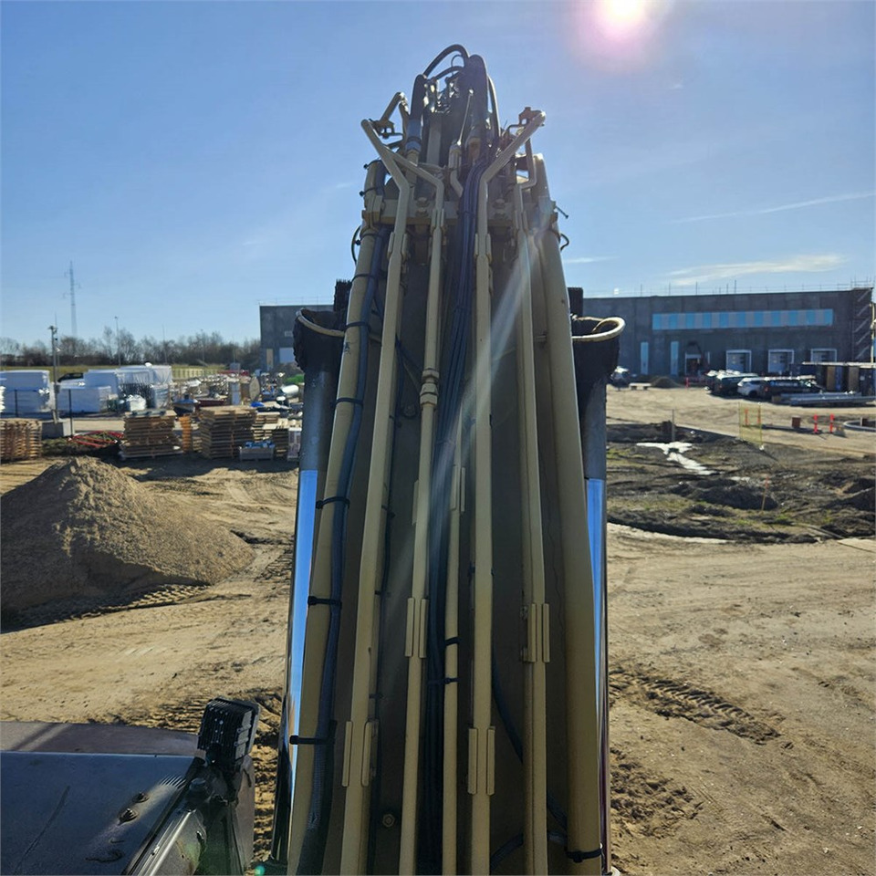 Ερπυστριοφόρος εκσκαφέας Caterpillar 323 EL: φωτογραφία 30