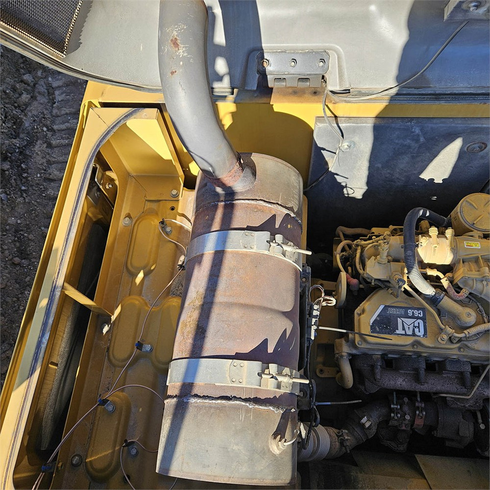 Ερπυστριοφόρος εκσκαφέας Caterpillar 323 EL: φωτογραφία 35