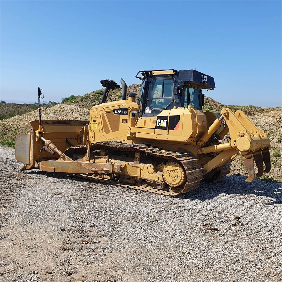 Caterpillar D7E LGP - Μπουλντόζα: φωτογραφία 5 Caterpillar D7E LGP - Μπουλντόζα: φωτογραφία 5