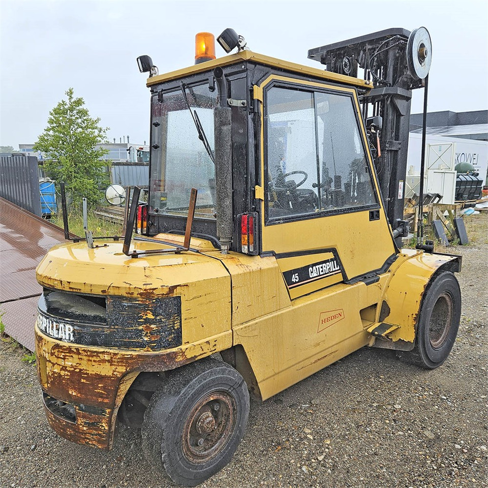 Caterpillar DP45 - Περονοφόρο όχημα: φωτογραφία 5 Caterpillar DP45 - Περονοφόρο όχημα: φωτογραφία 5