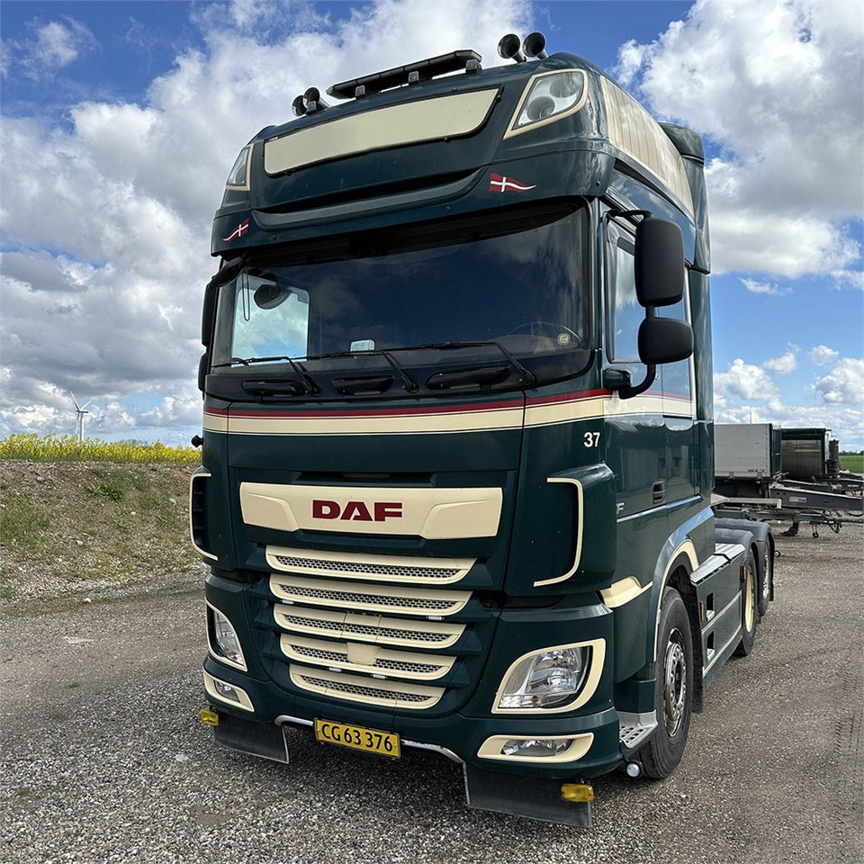 DAF XF-Serien FTR - Τράκτορας: φωτογραφία 2 DAF XF-Serien FTR - Τράκτορας: φωτογραφία 2